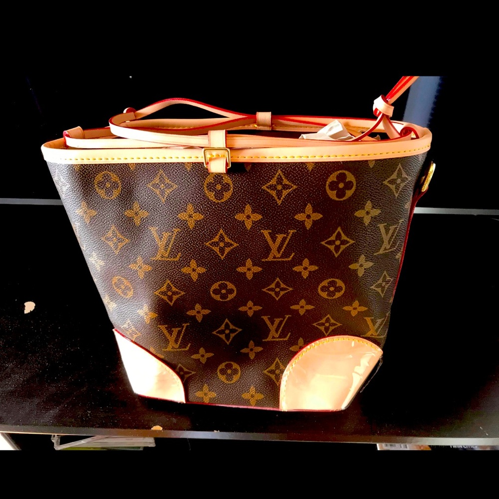 Brown brand new woman’s purse